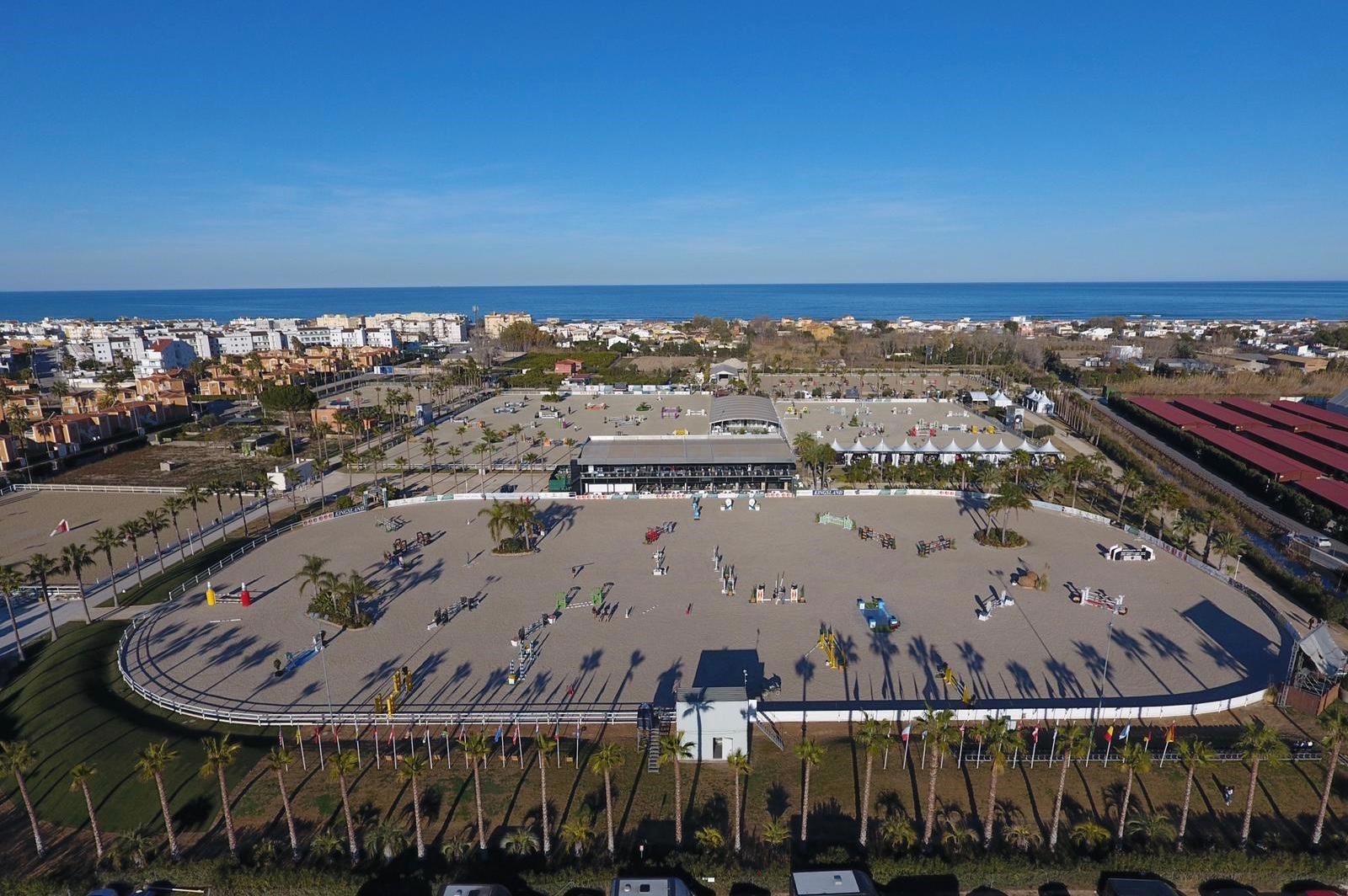 Bau und frühe Entwicklung von MET Oliva mit ersten Risohorse Installationen